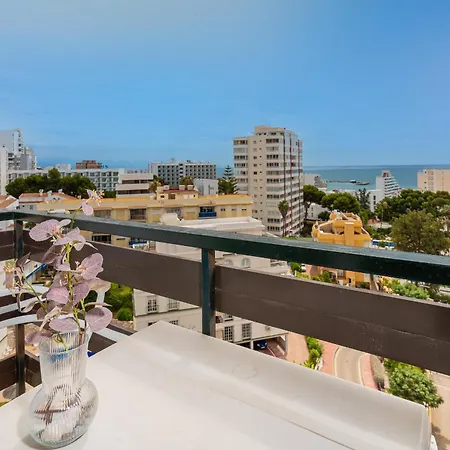 Blonzu Benin * Benalmádena